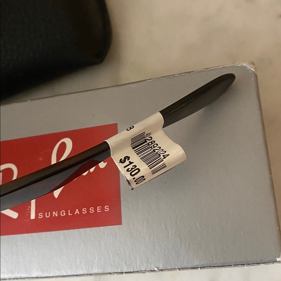 Ray-Ban Brown Sunglasses with Black Case - Picture 3 of 4